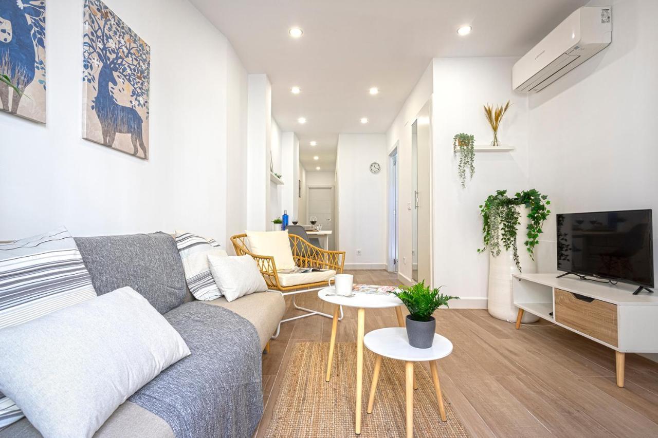 Malgi Apartment - Malaga City Centre Exterior photo