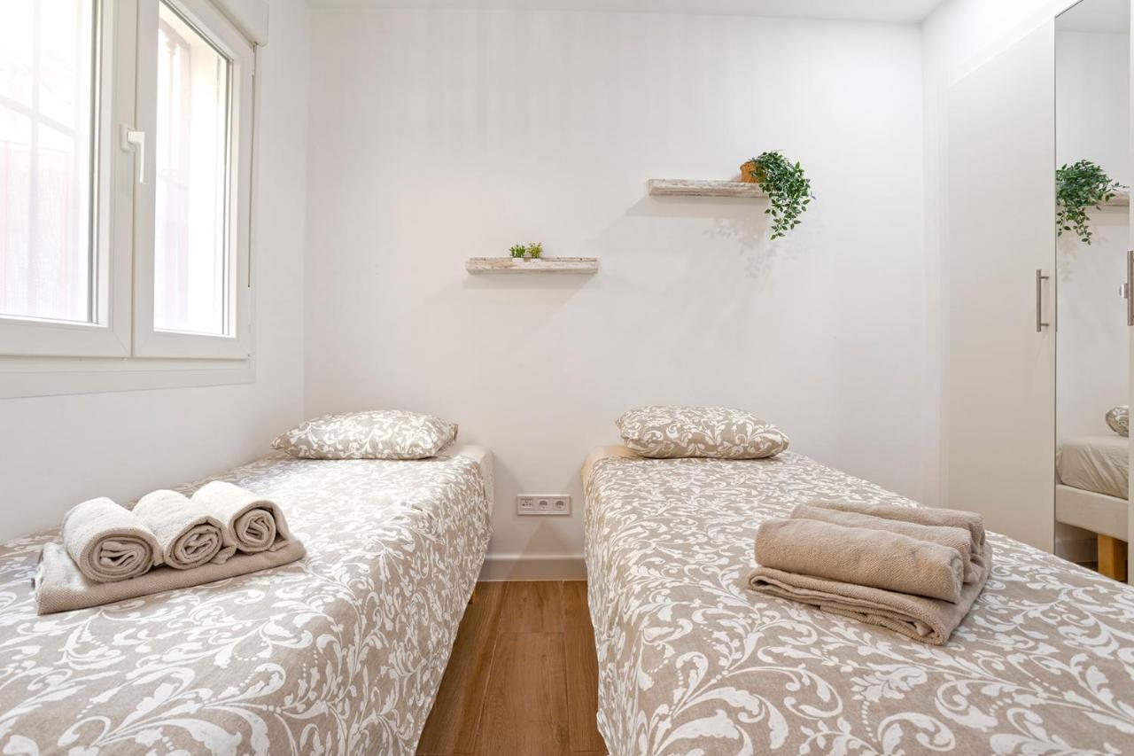 Malgi Apartment - Malaga City Centre Exterior photo