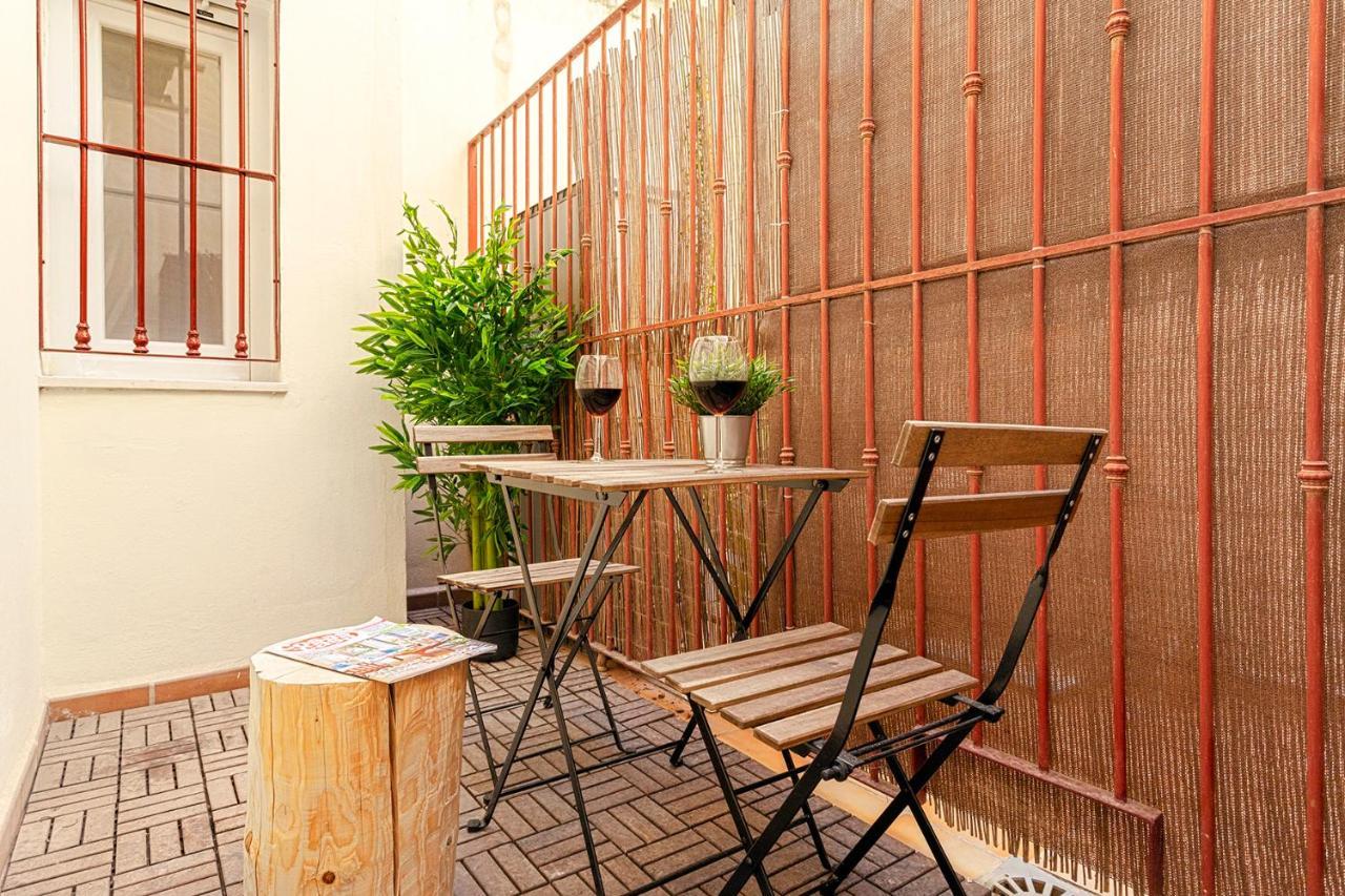 Malgi Apartment - Malaga City Centre Exterior photo
